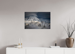 Lenticular Throne, New Zealand