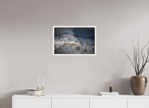 Lenticular Throne, New Zealand